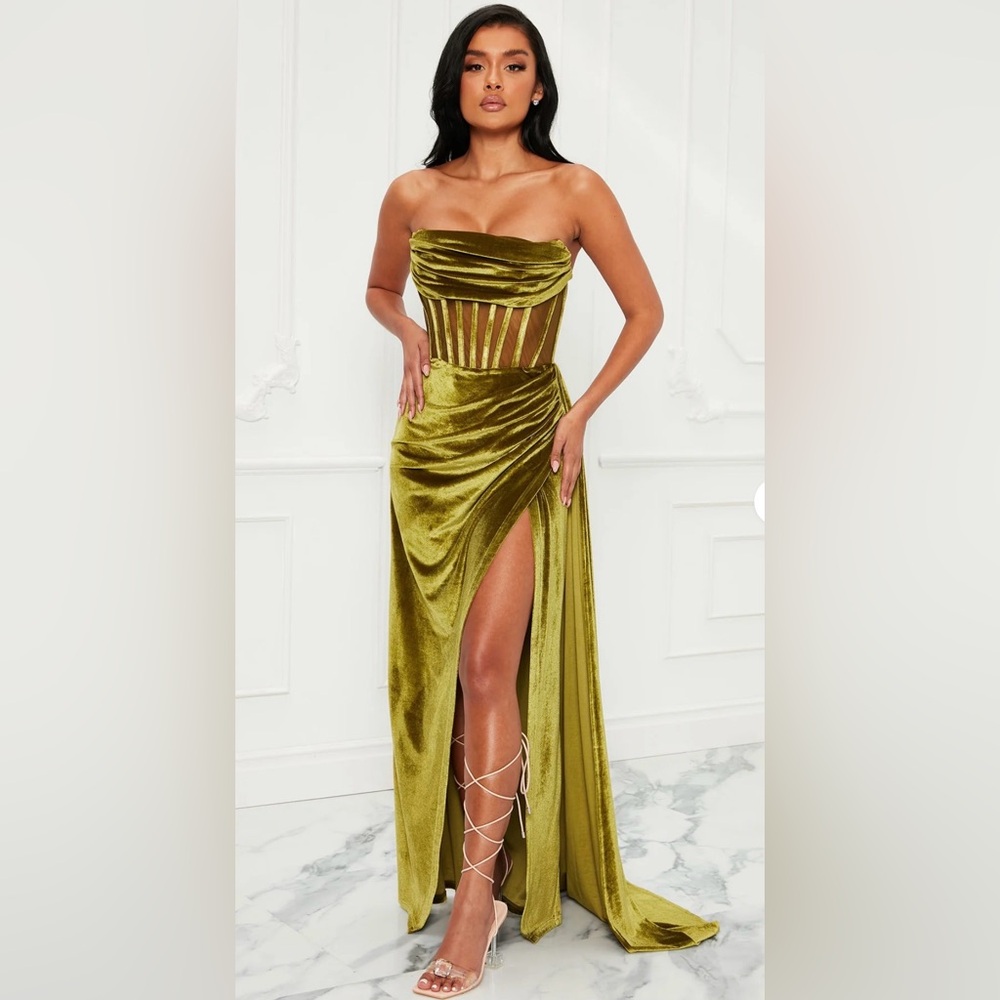 Fashion Nova Olive Green Velvet Strapless Dress